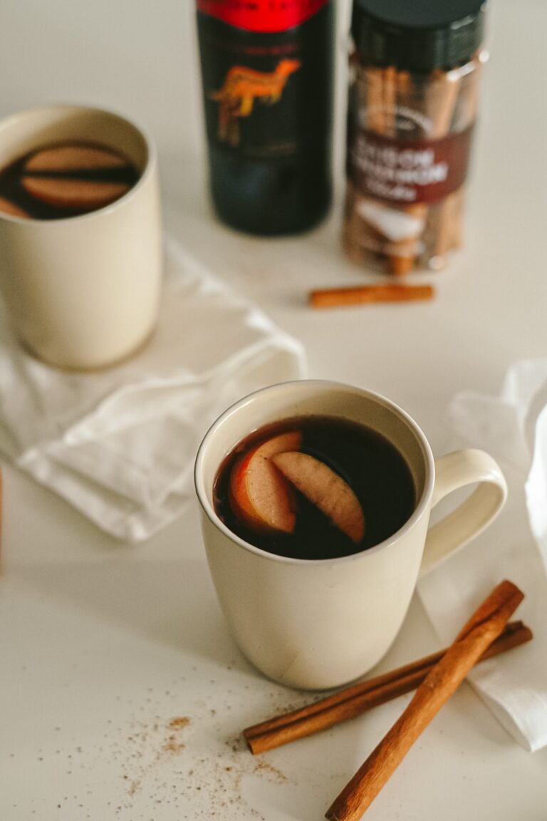 Mulled Apple Cider with Red Wine