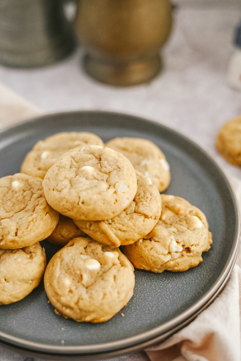 White Chocolate Macadamia Nut Cookies