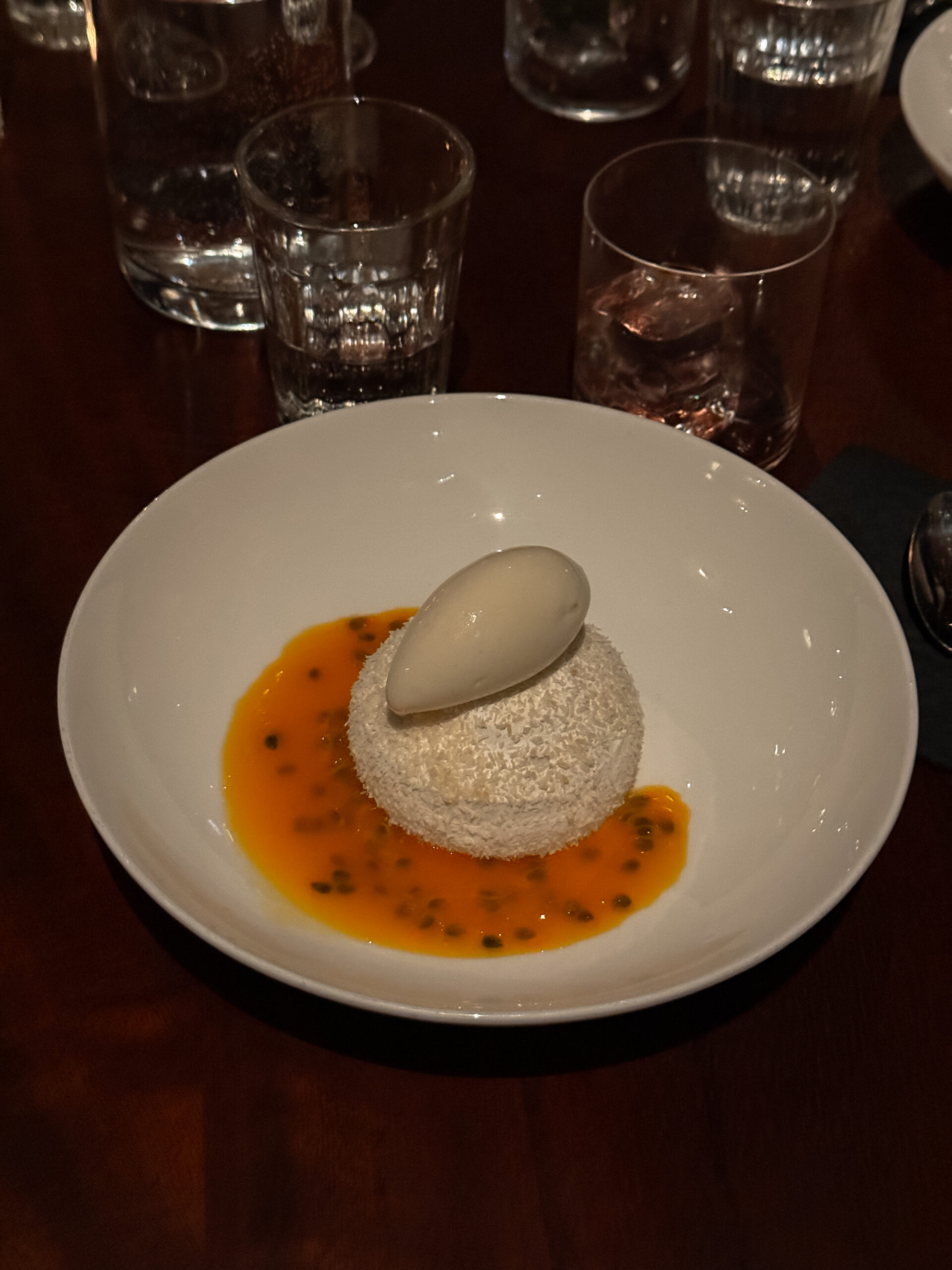 pavlova in white bowl on table.