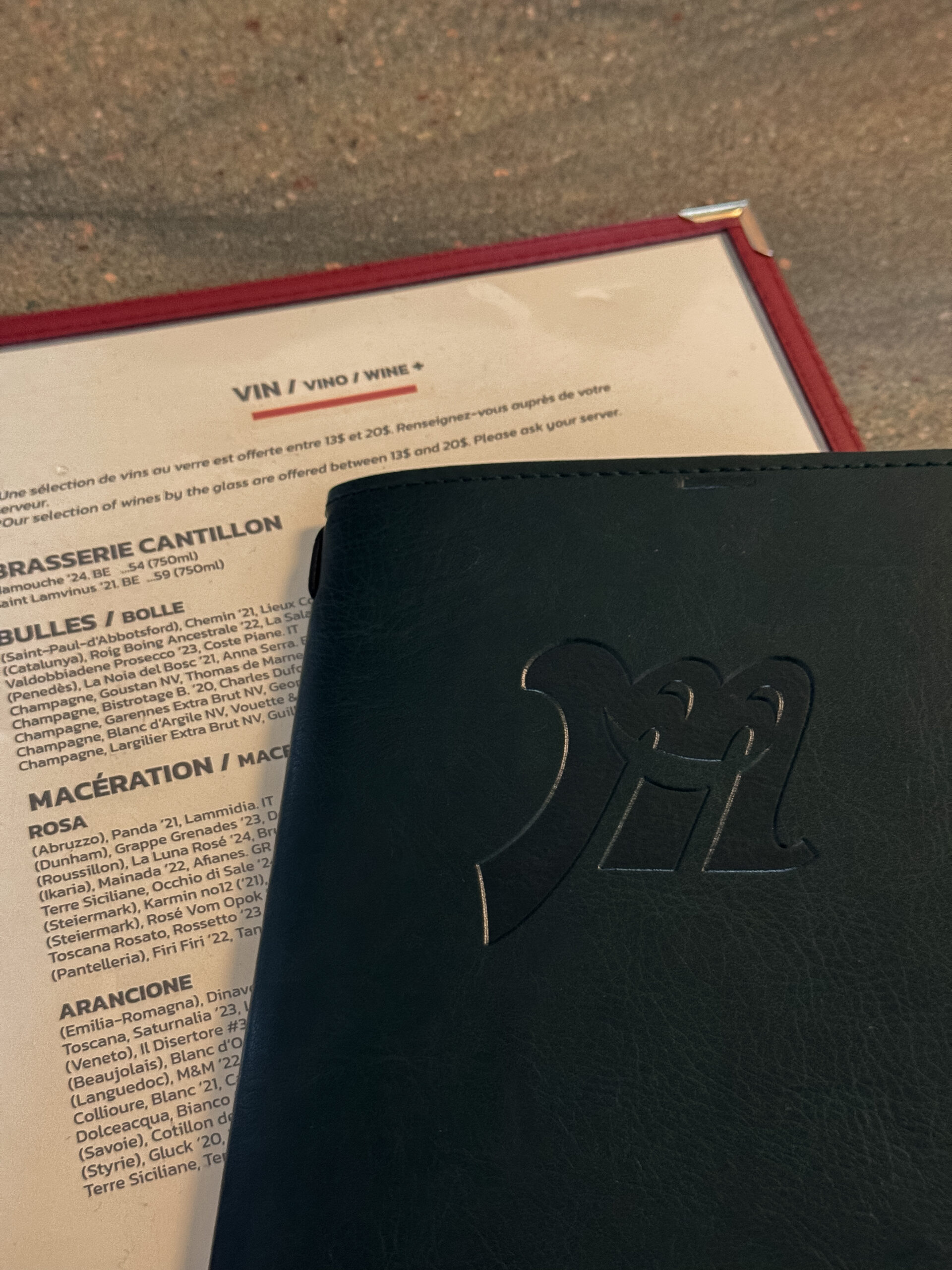 mano cornuto menu.